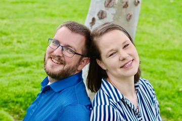 Aaron & Elizabeth Shakal adoption profile photo