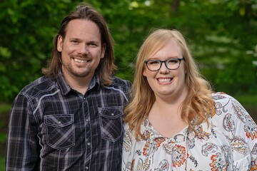 John & Sarah Emmons adoption profile photo
