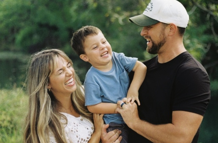 Tiffany & Josh Beurskens adoption photo 1