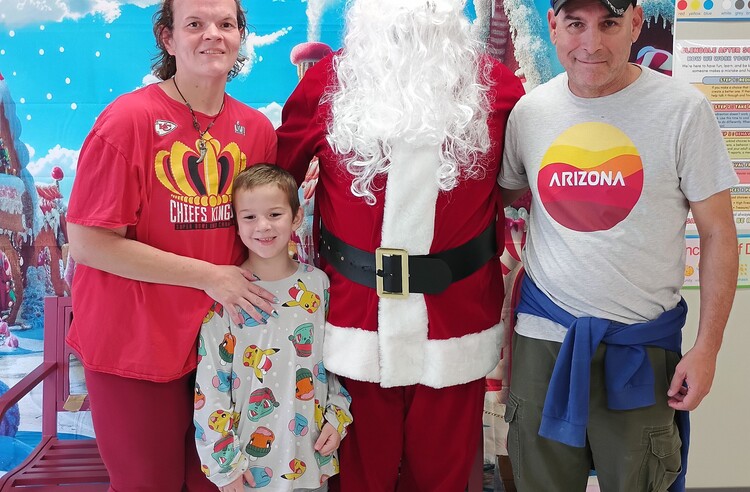 Will & Jodi Suazo adoption photo 3