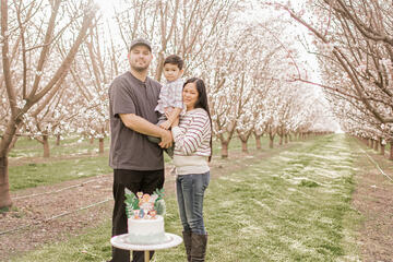 Mark & Lyka W. adoption profile photo
