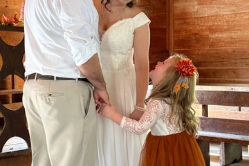 Eric and Tiffany O. adoption profile photo