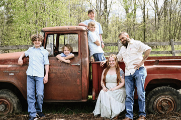 Josh & Amanda Speck adoption profile photo